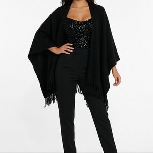 Wool Hand Made in Uruguay Black Fringed Shaw